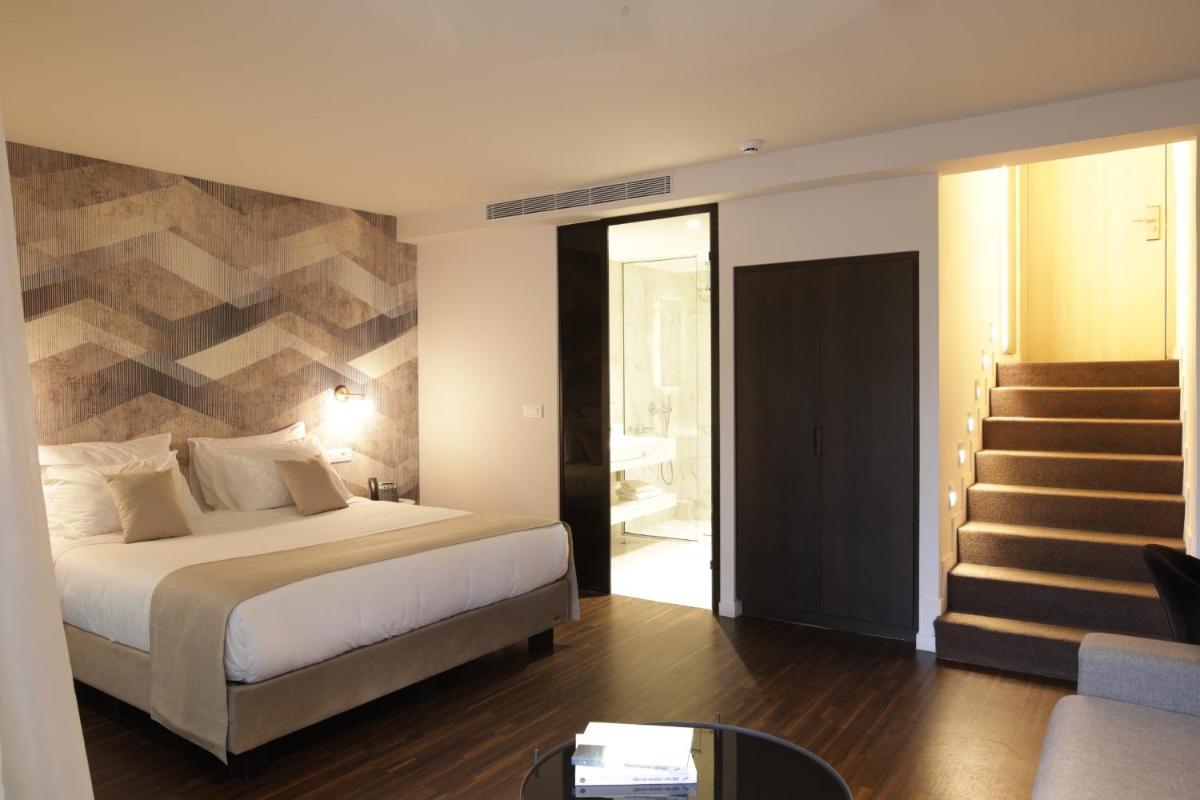 Azur Hotel