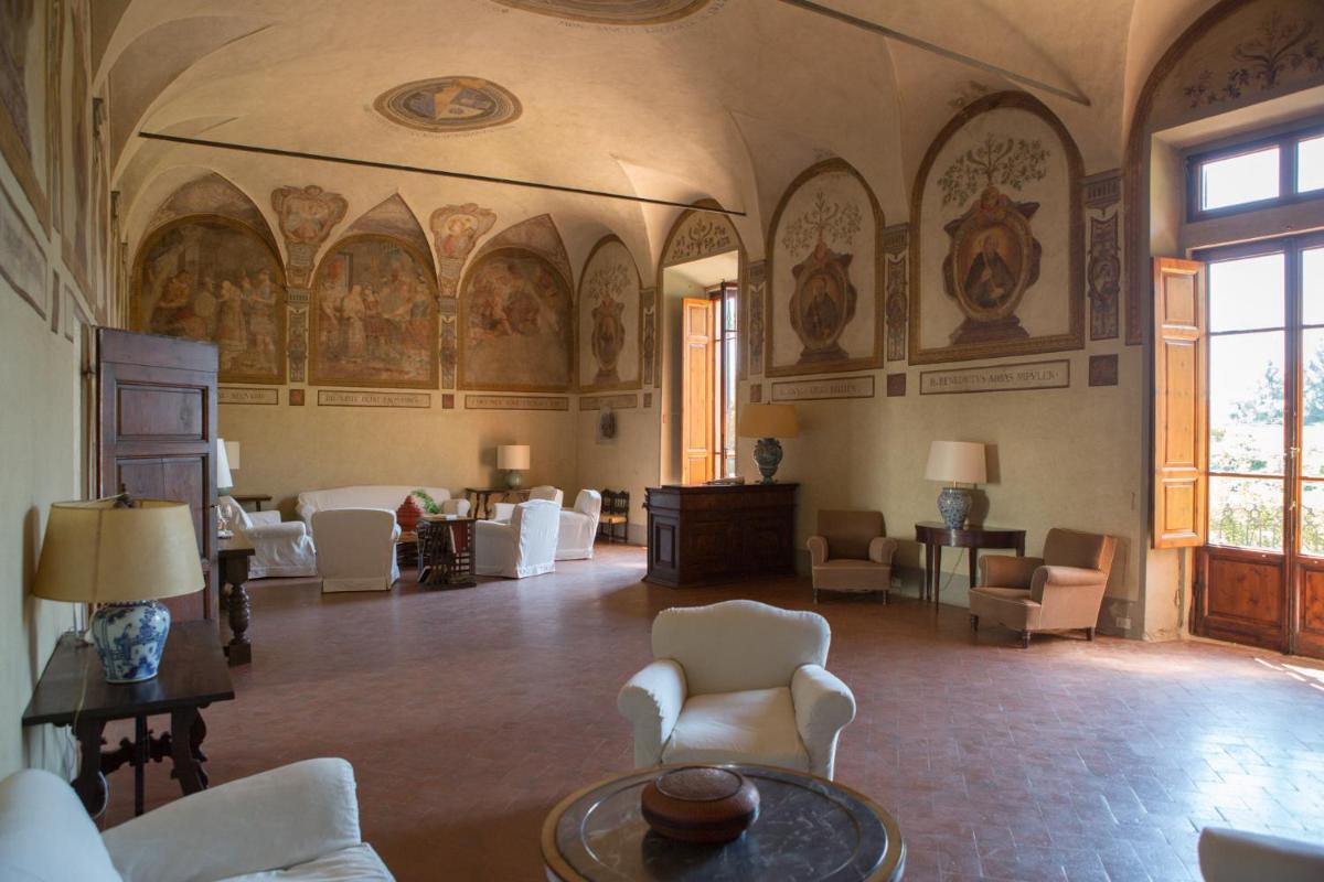 Badia a Coltibuono Wine Resort