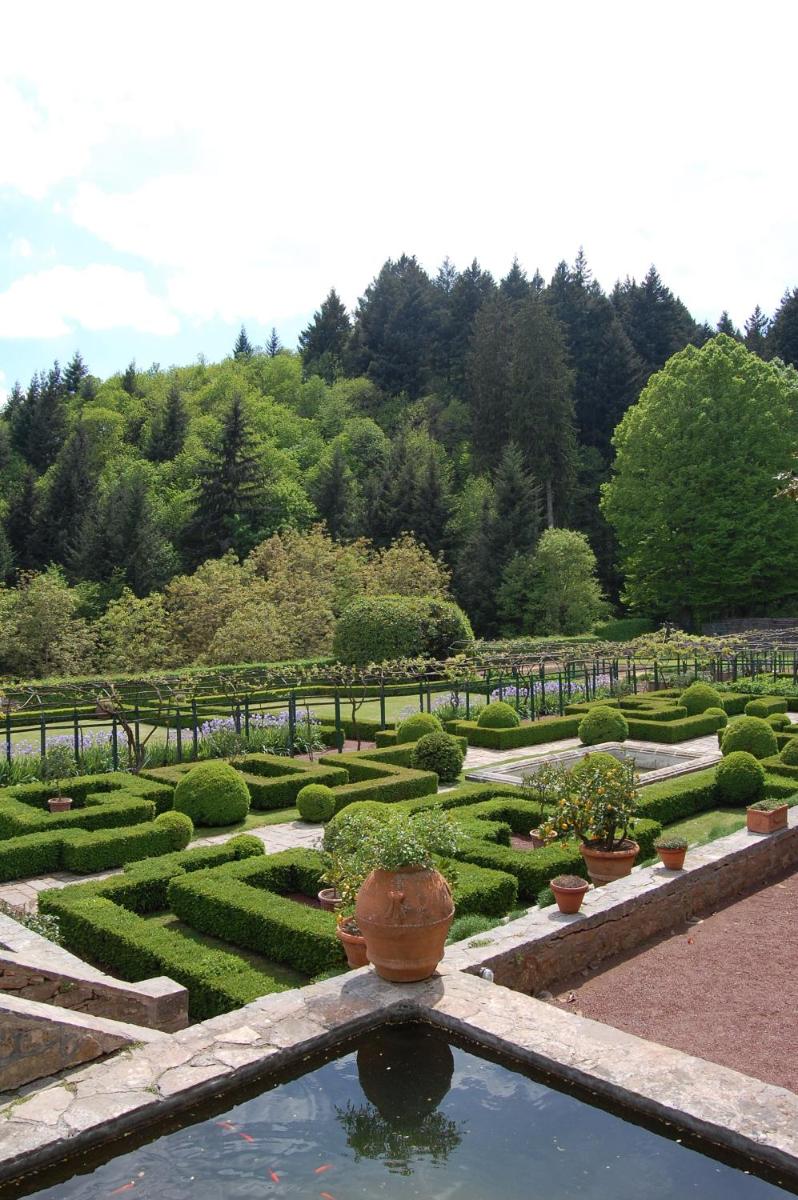 Badia a Coltibuono Wine Resort