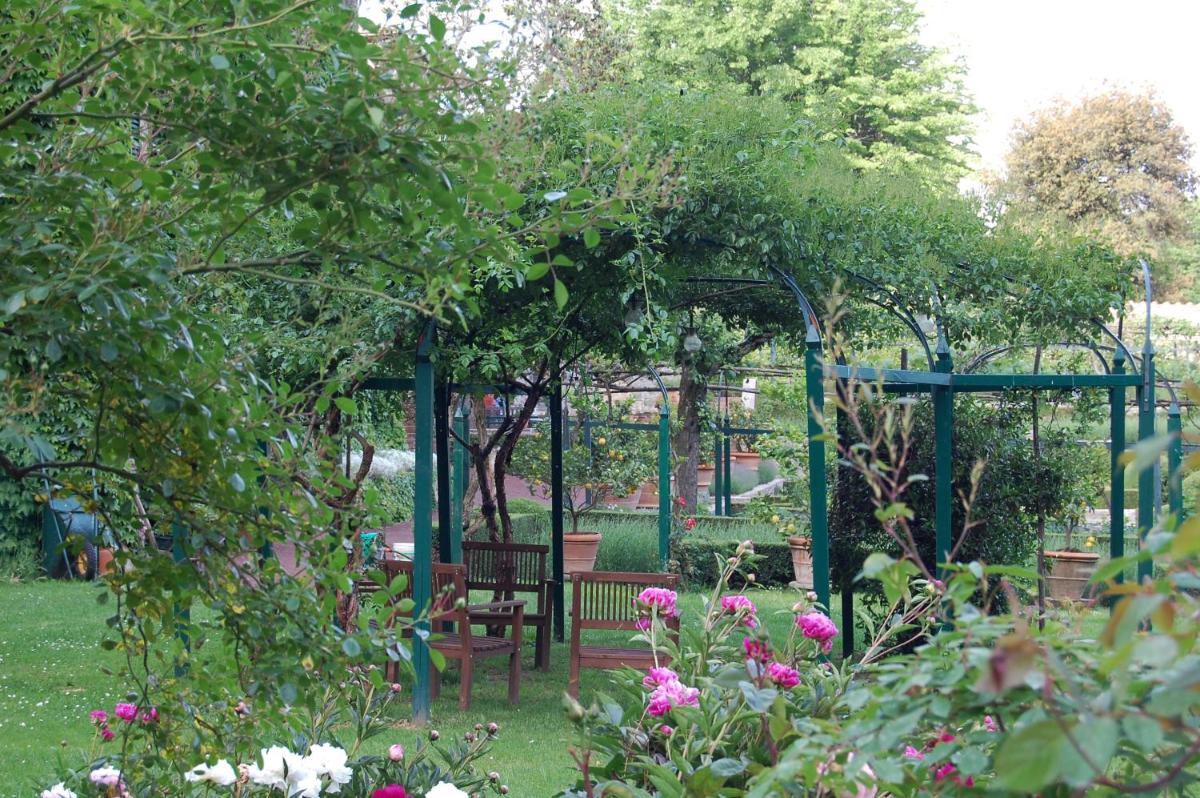 Badia a Coltibuono Wine Resort