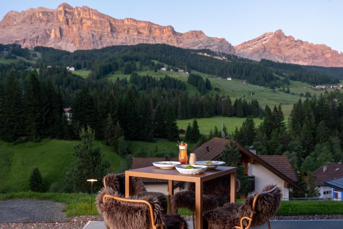 Hotel Badia Hill