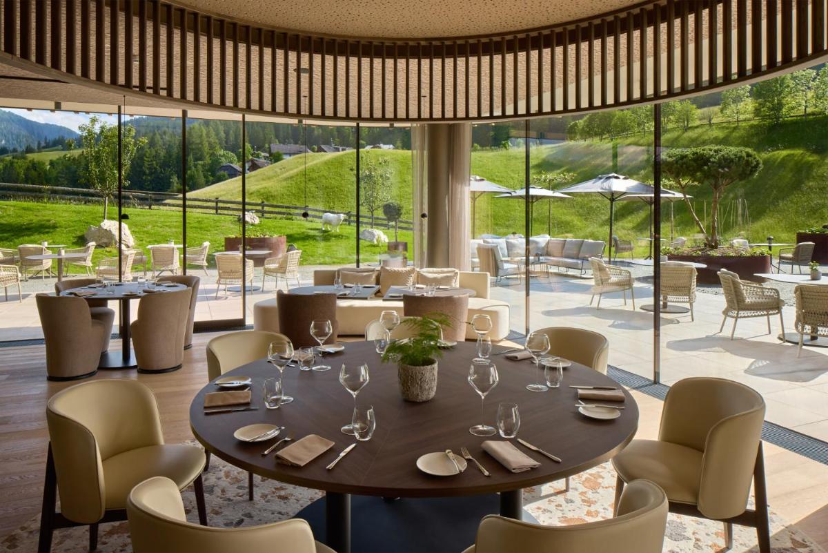 Hotel Badia Hill