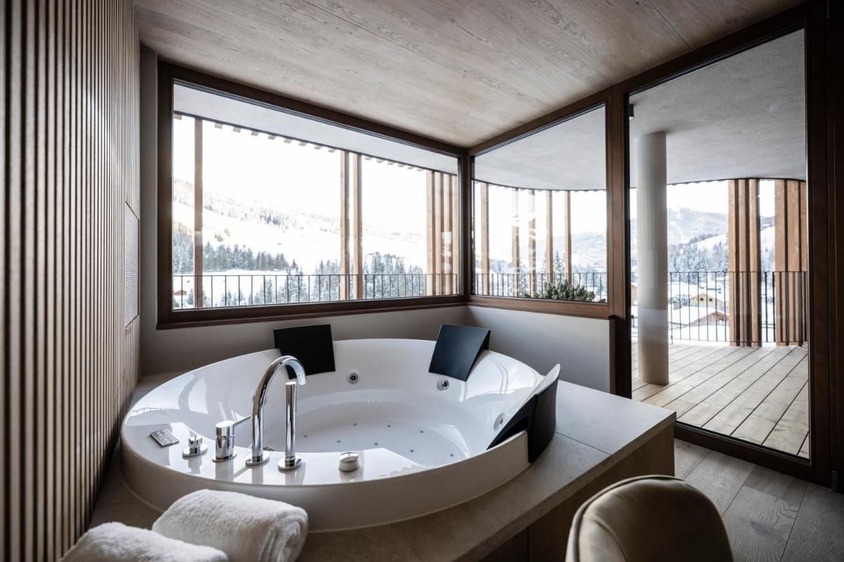 Hotel Badia Hill
