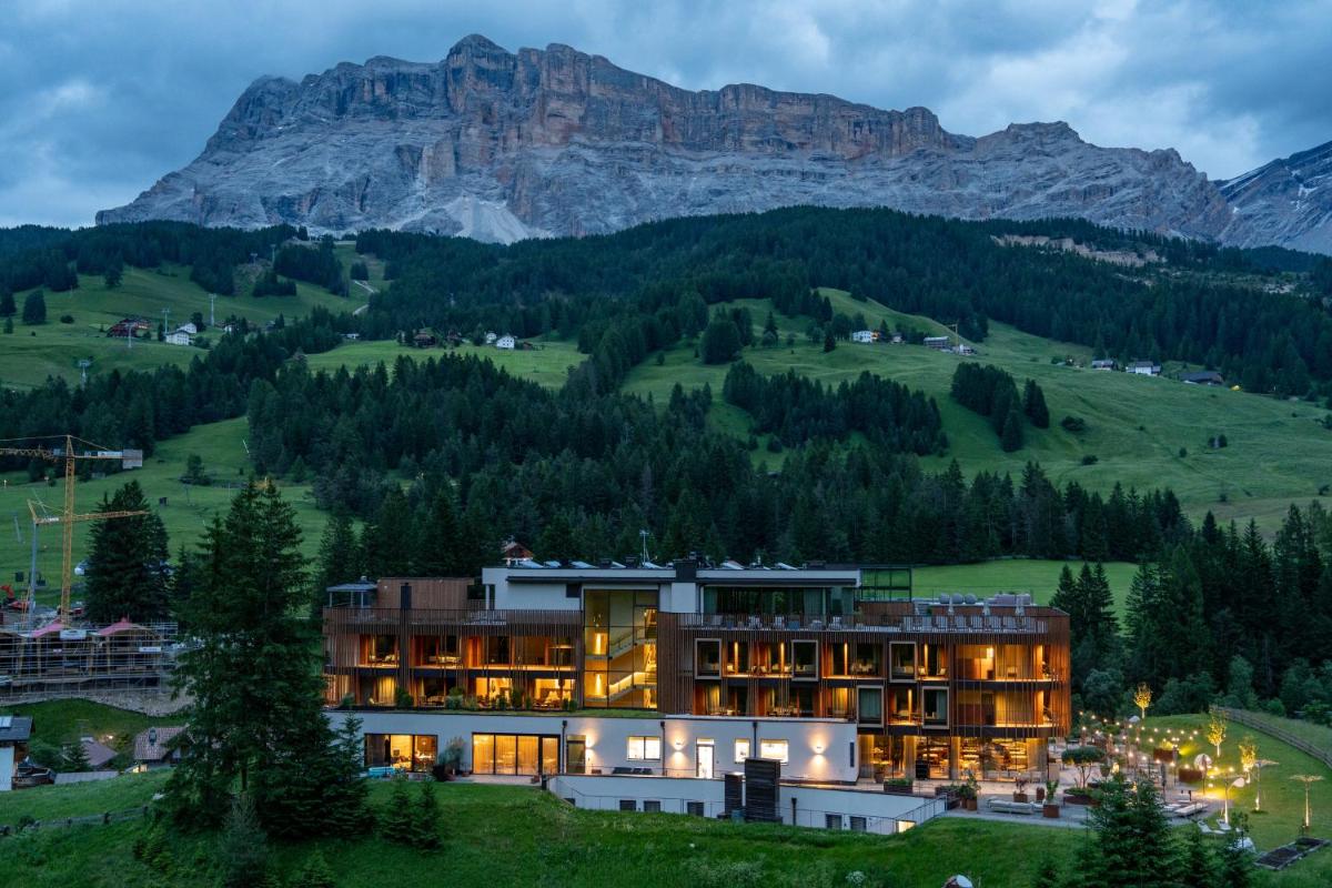 Hotel Badia Hill