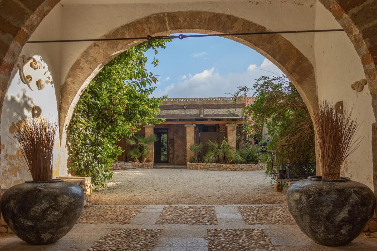 Baglio La Porta by Geocharme