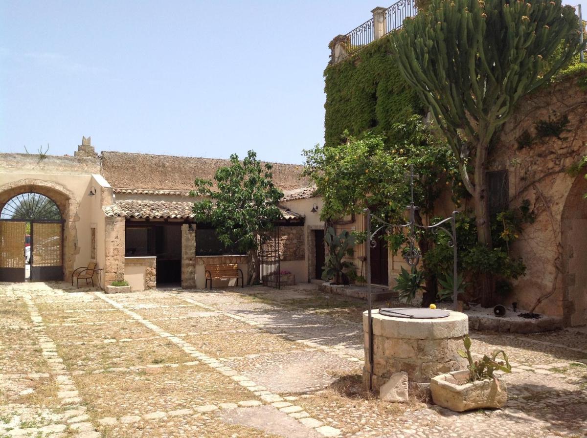 Baglio Siciliamo Country House