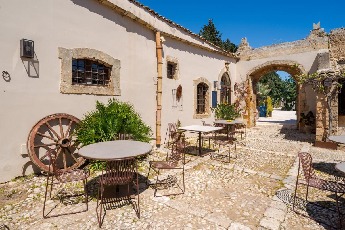 Baglio Siciliamo Country House