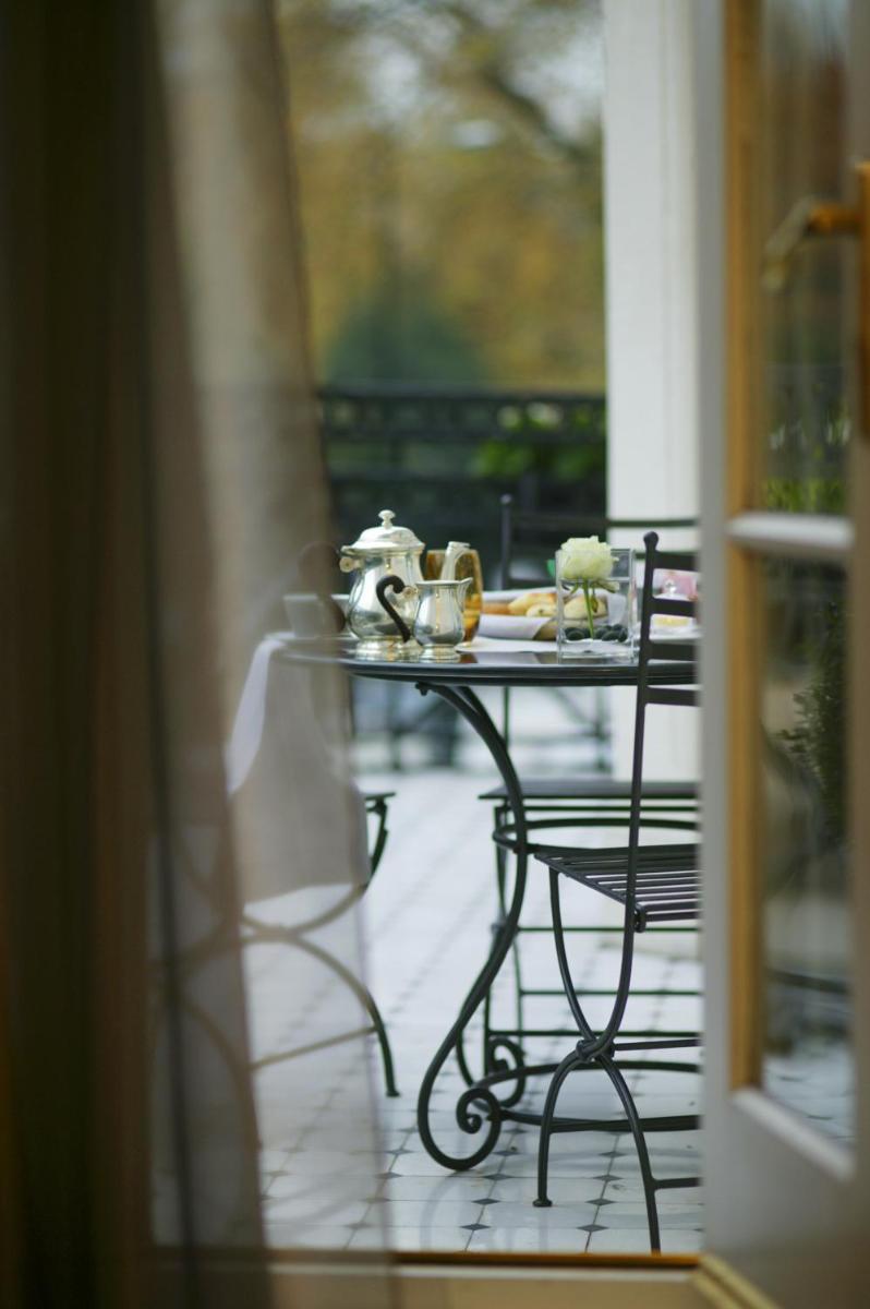 60 Hyde Park Gate Hotel