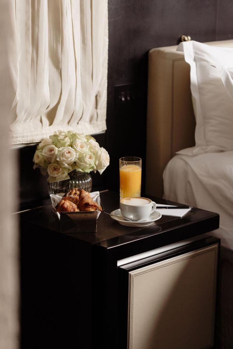 60 Hyde Park Gate Hotel