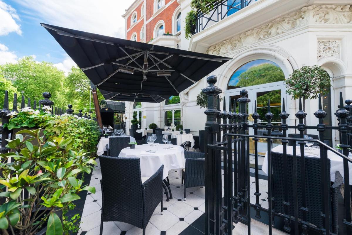 Delano London