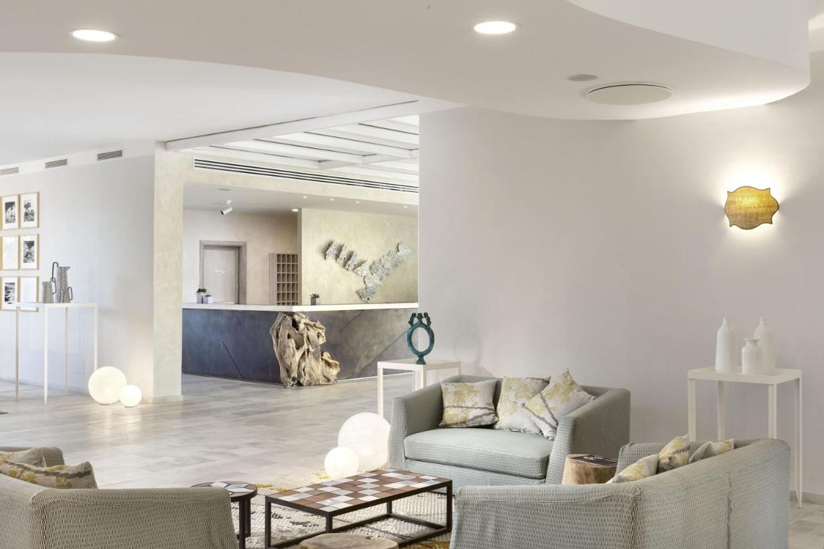 Baglioni Resort Sardinia - The Leading Hotels of the World