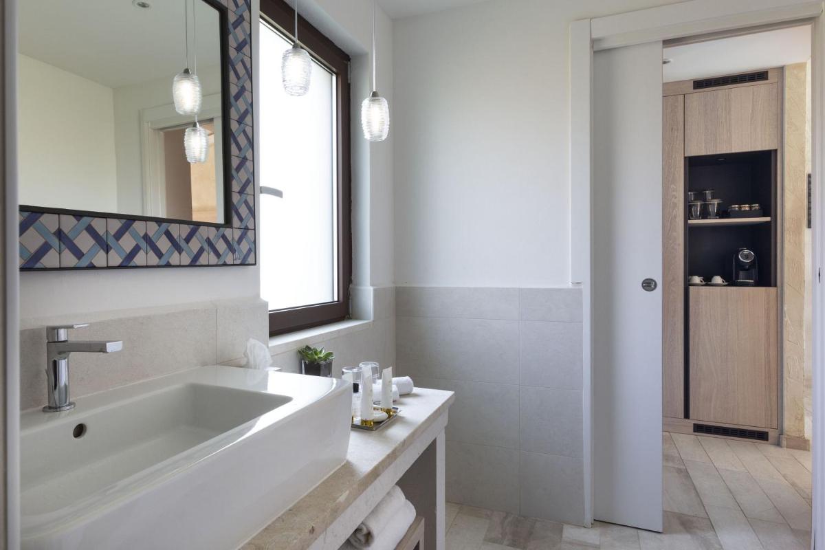 Baglioni Resort Sardinia - The Leading Hotels of the World