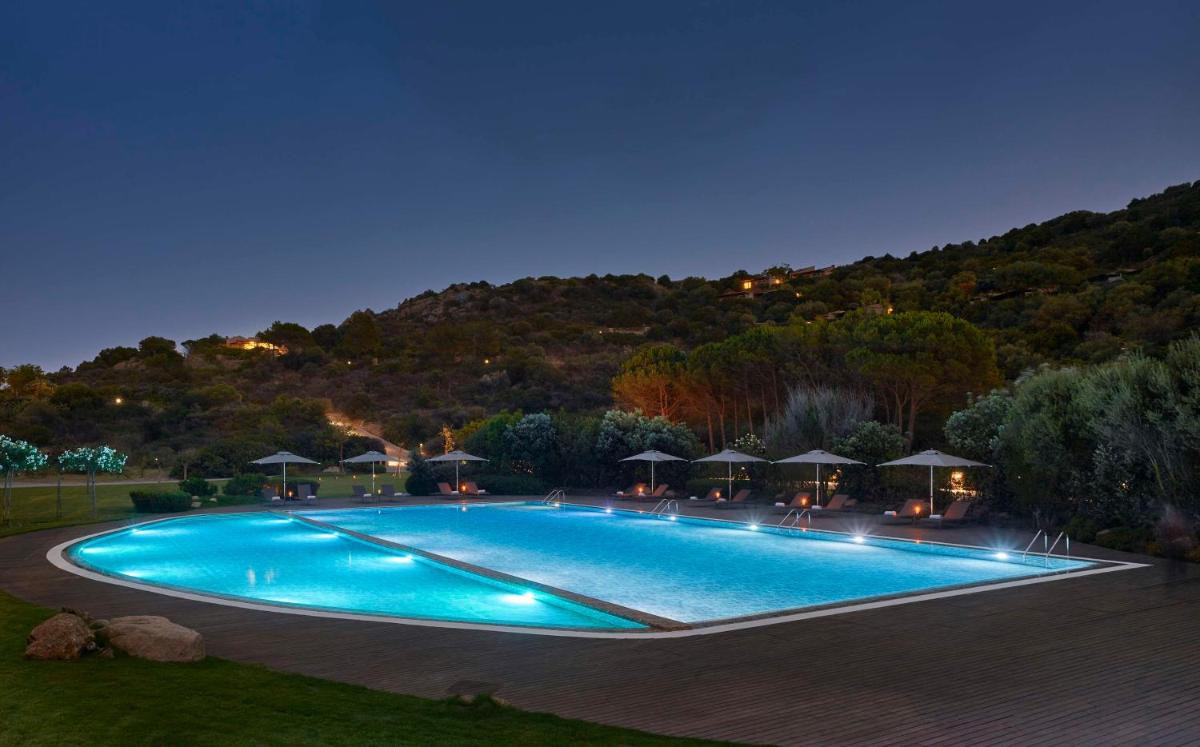 Baia Di Chia Resort Sardinia, Curio Collection By Hilton