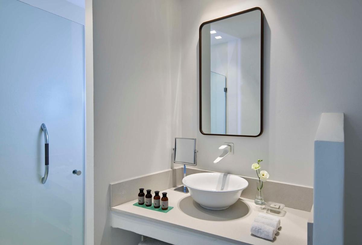 Baia Di Chia Resort Sardinia, Curio Collection By Hilton