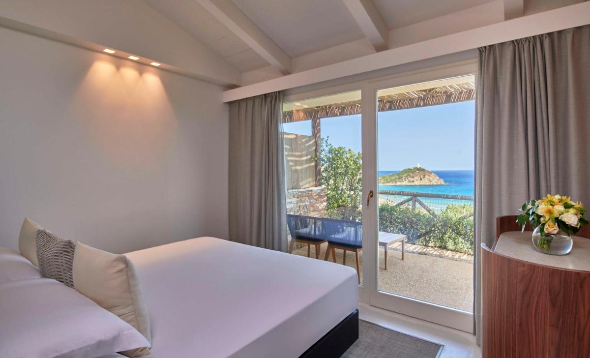 Baia Di Chia Resort Sardinia, Curio Collection By Hilton