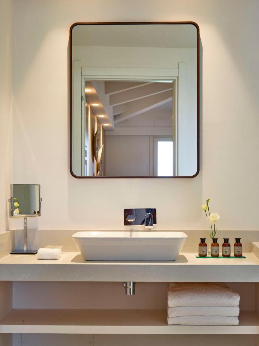 Baia Di Chia Resort Sardinia, Curio Collection By Hilton