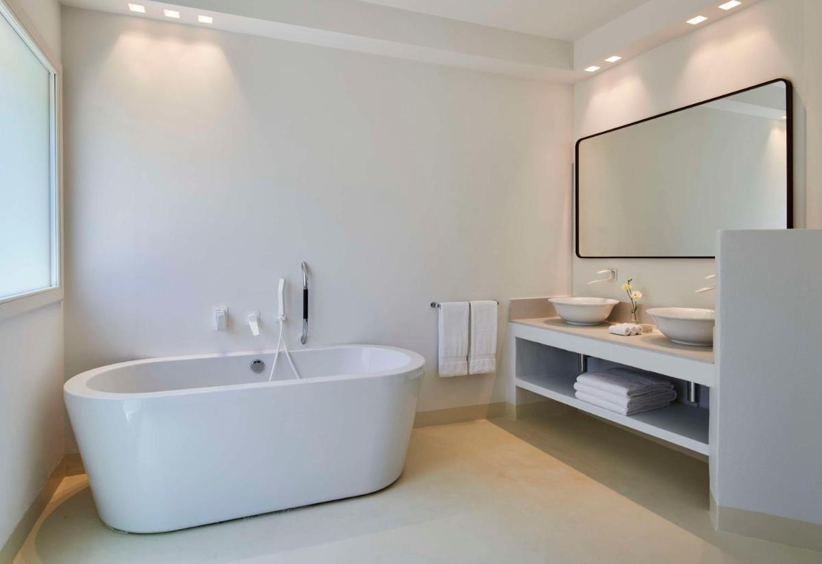 Baia Di Chia Resort Sardinia, Curio Collection By Hilton