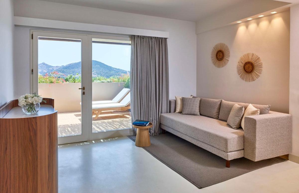 Baia Di Chia Resort Sardinia, Curio Collection By Hilton