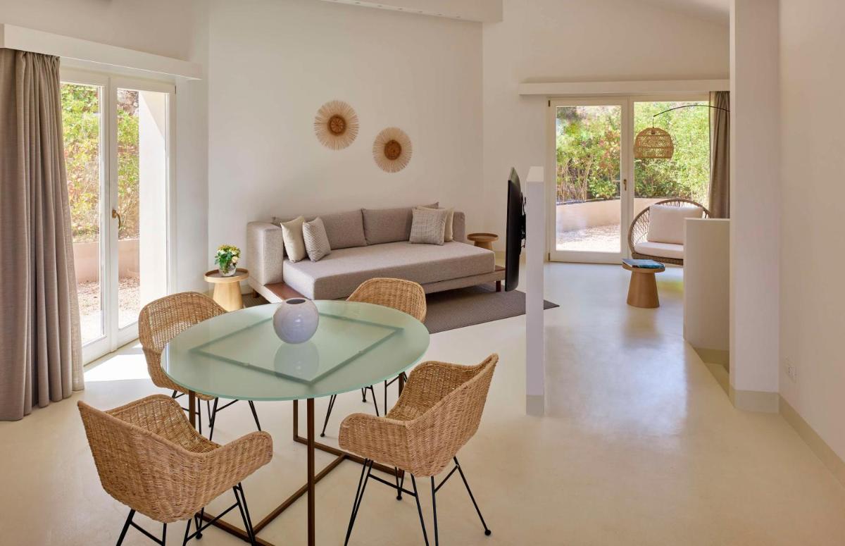 Baia Di Chia Resort Sardinia, Curio Collection By Hilton