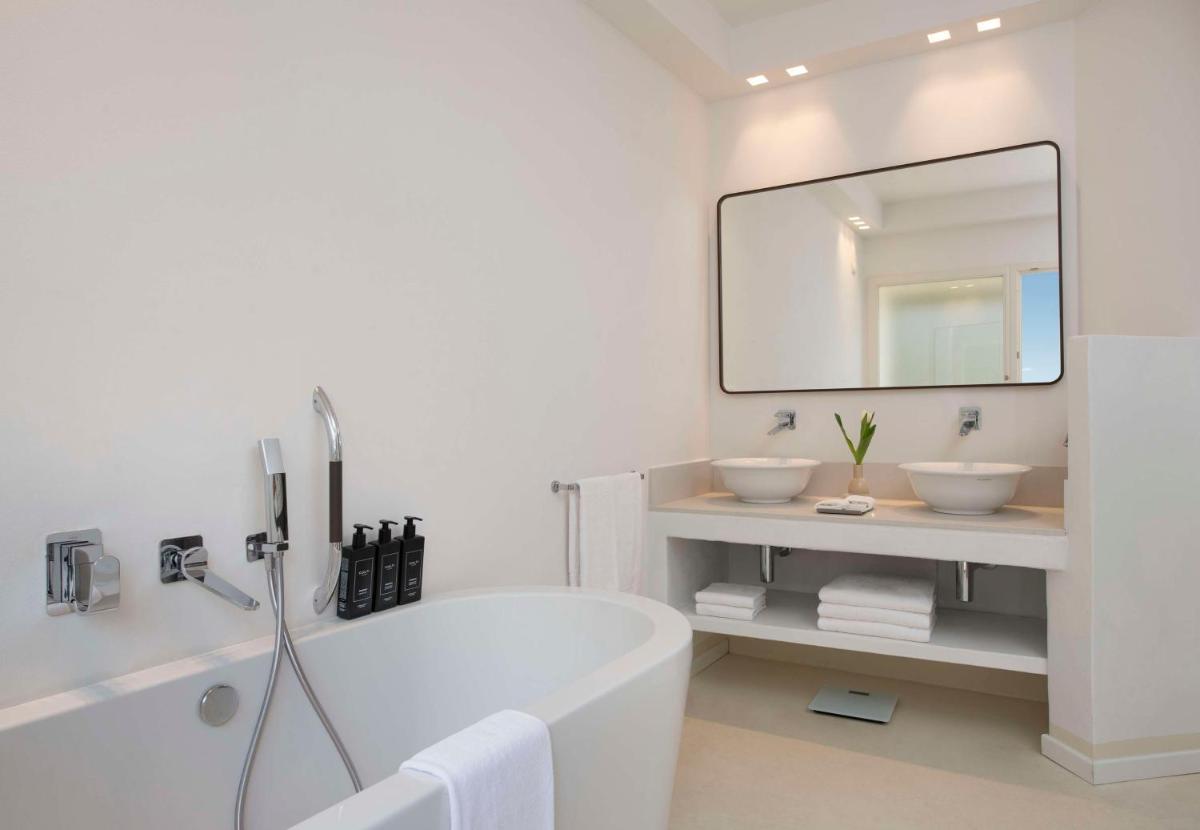 Baia Di Chia Resort Sardinia, Curio Collection By Hilton