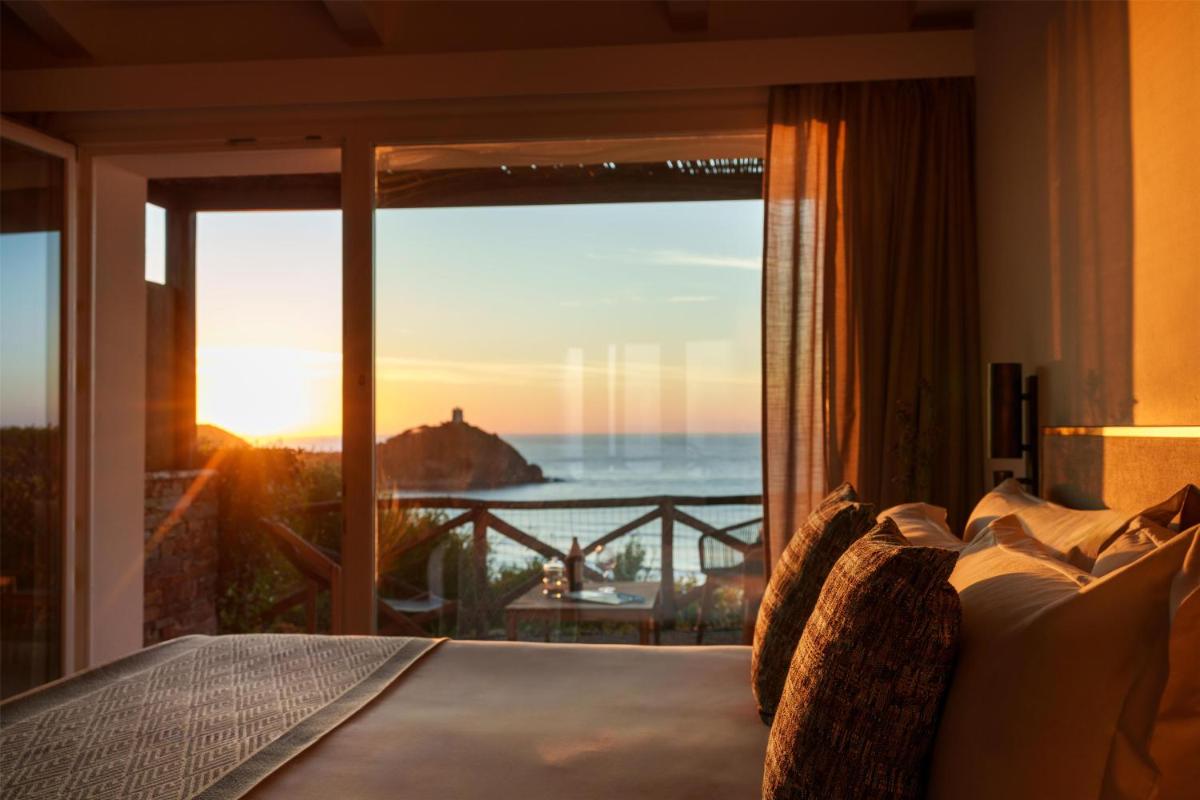 Baia Di Chia Resort Sardinia, Curio Collection By Hilton