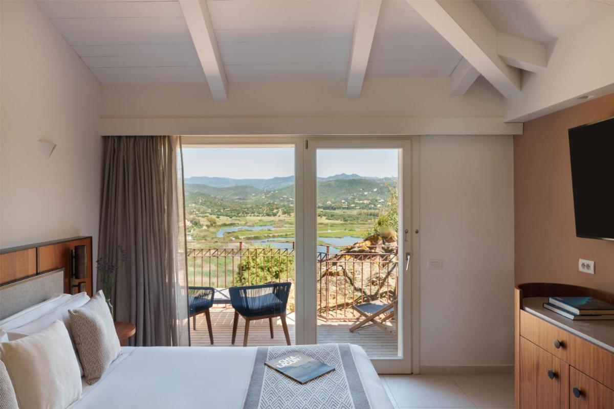 Baia Di Chia Resort Sardinia, Curio Collection By Hilton