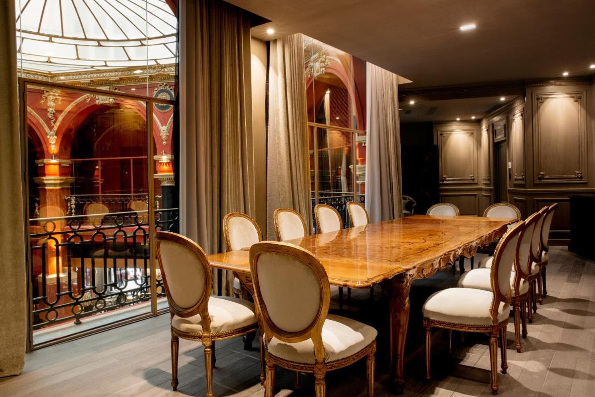 Hotel Banke Opera, Autograph Collection