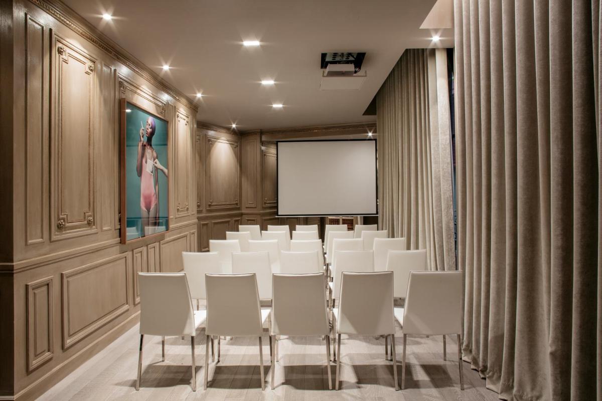 Hotel Banke Opera, Autograph Collection