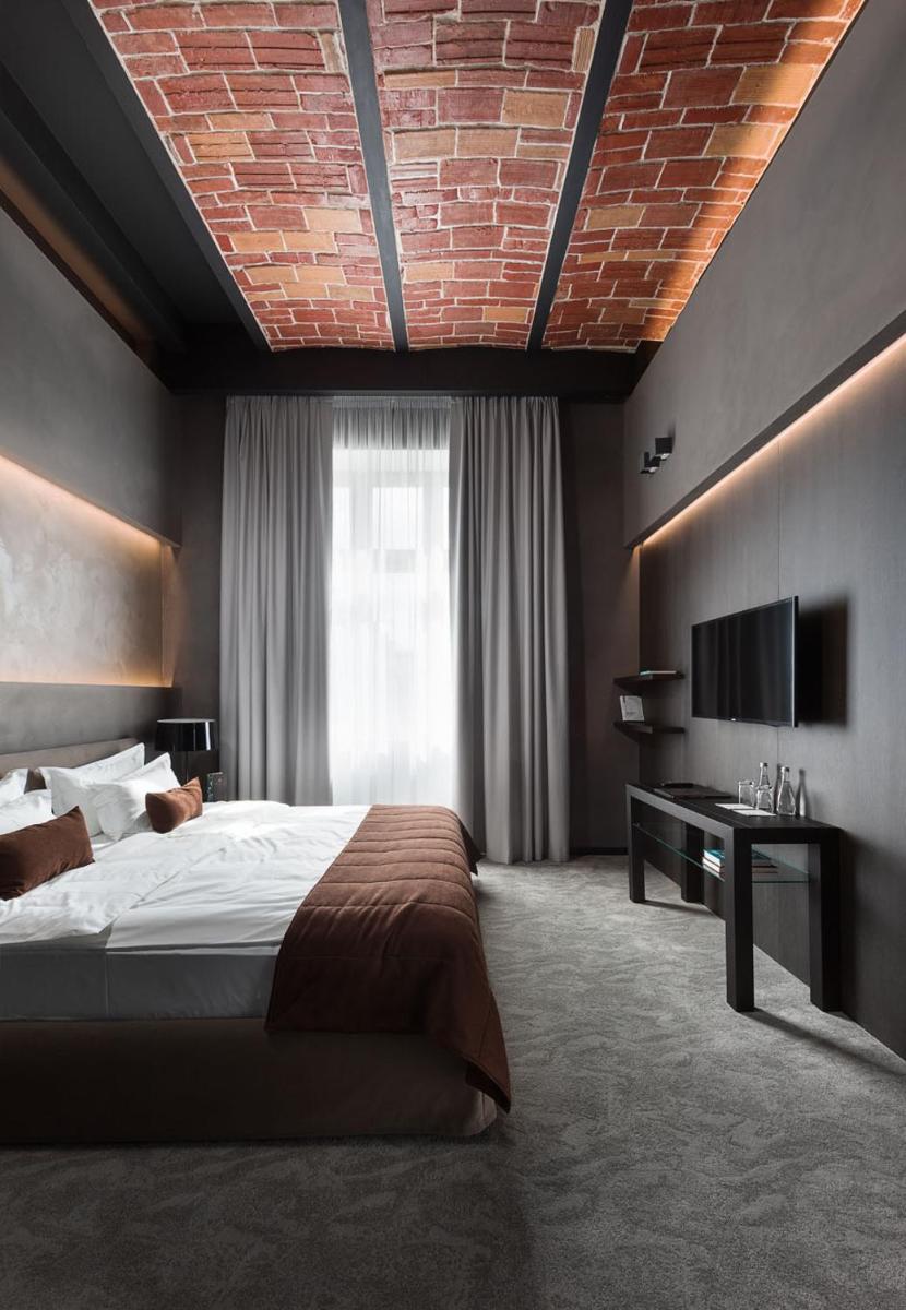 BANKHOTEL