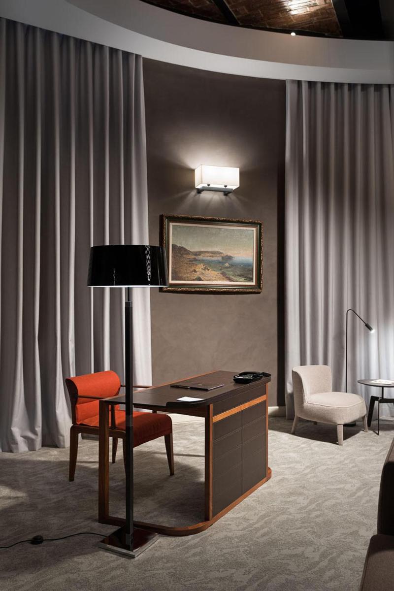 BANKHOTEL