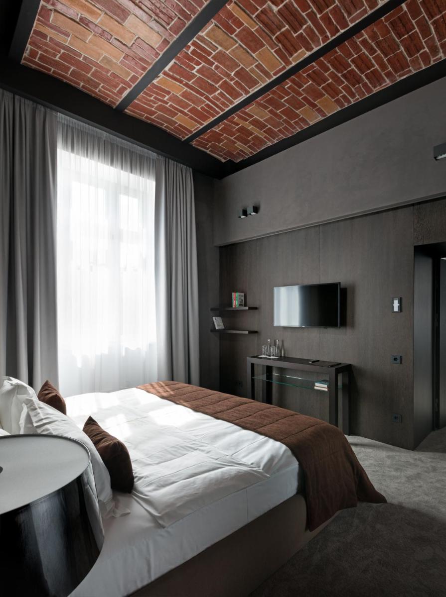 BANKHOTEL