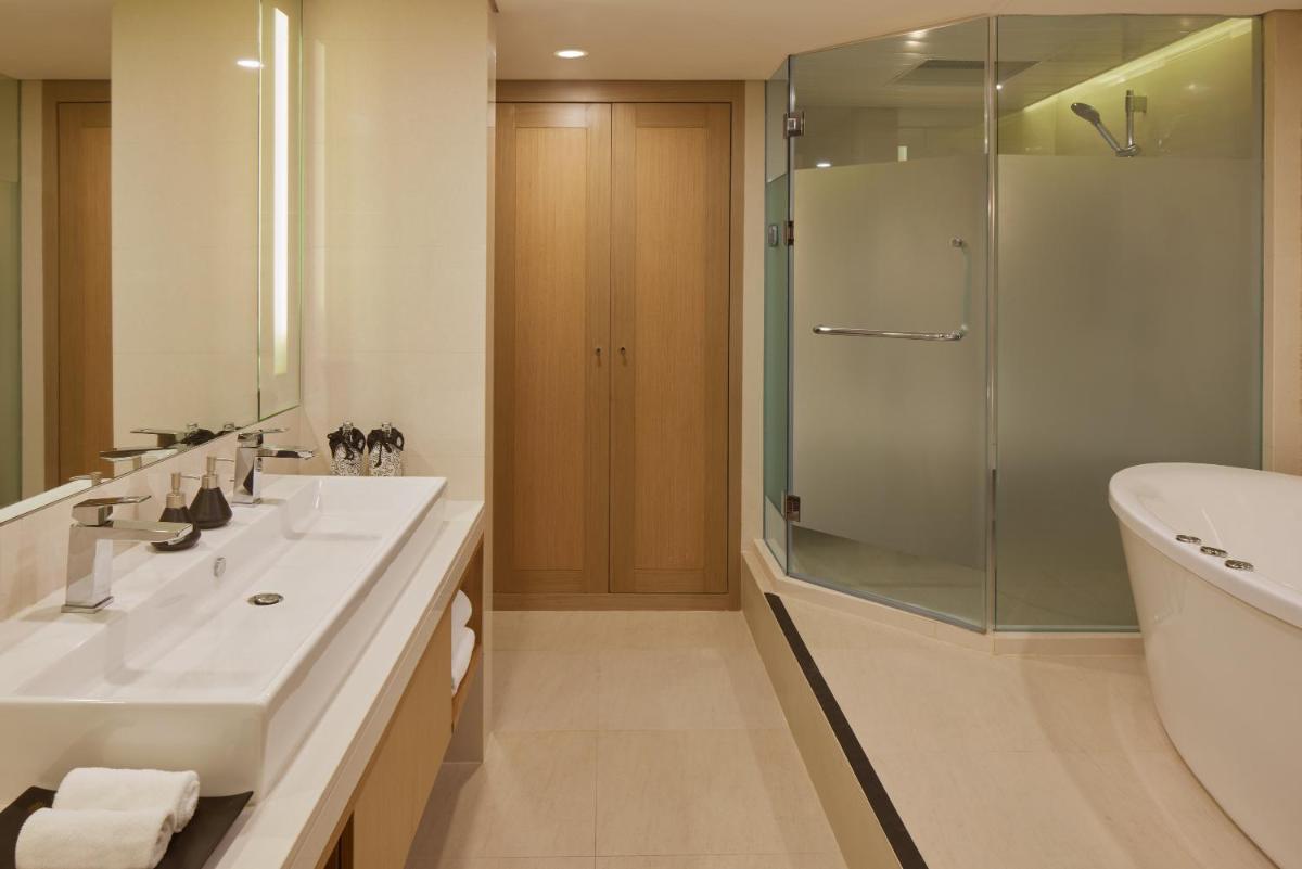 Banyan Tree Bangkok