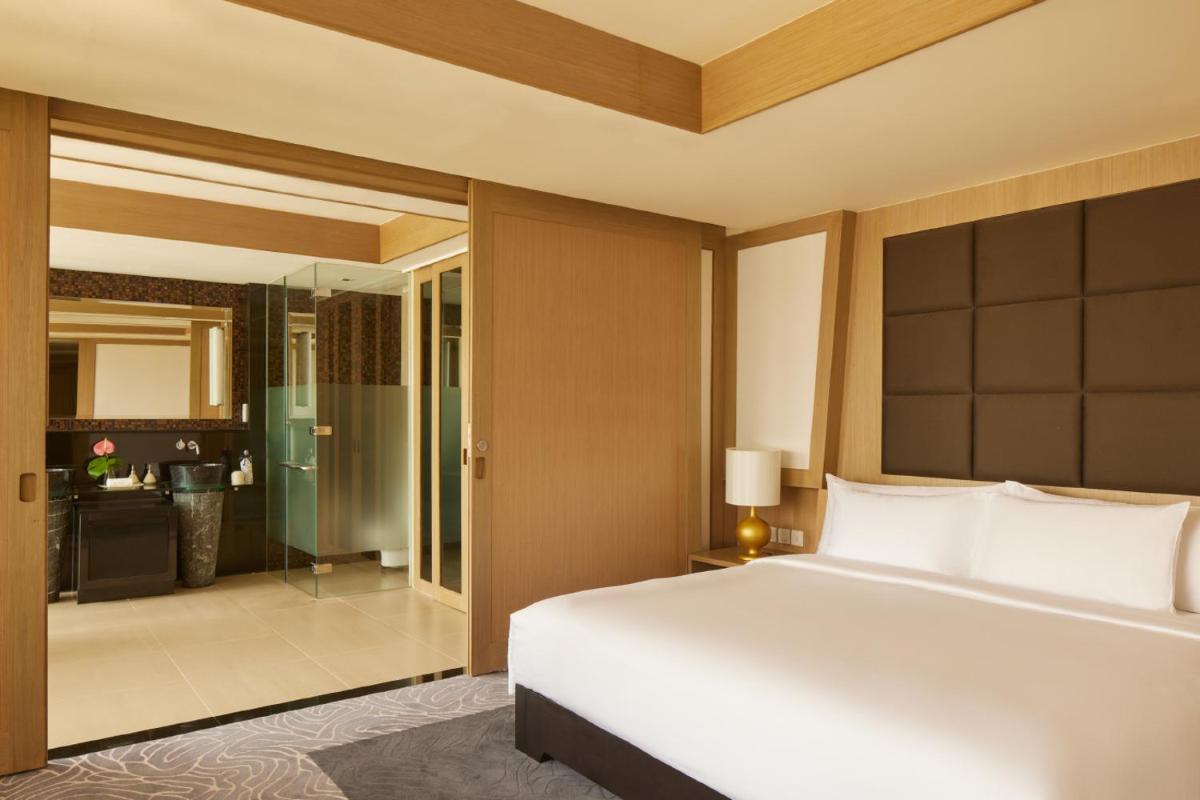 Banyan Tree Bangkok