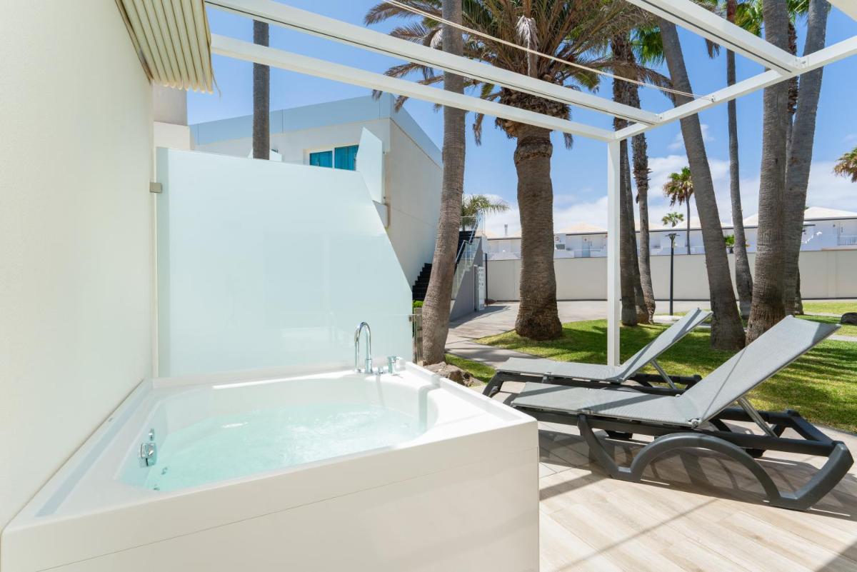 Barceló Corralejo Sands