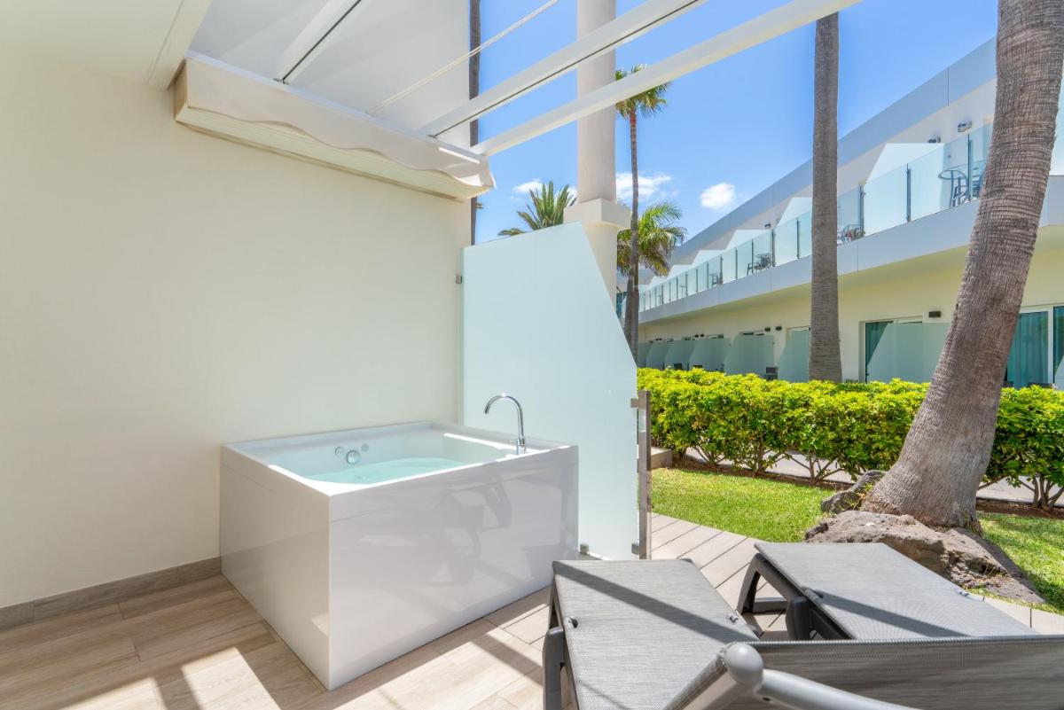 Barceló Corralejo Sands