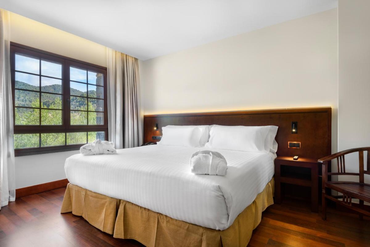 Hotel & Spa Monasterio de Boltaña