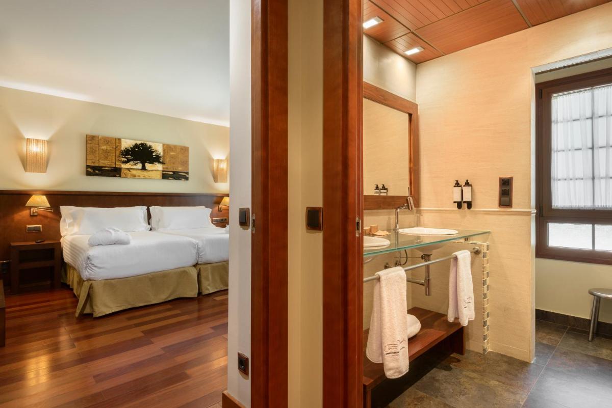 Hotel & Spa Monasterio de Boltaña