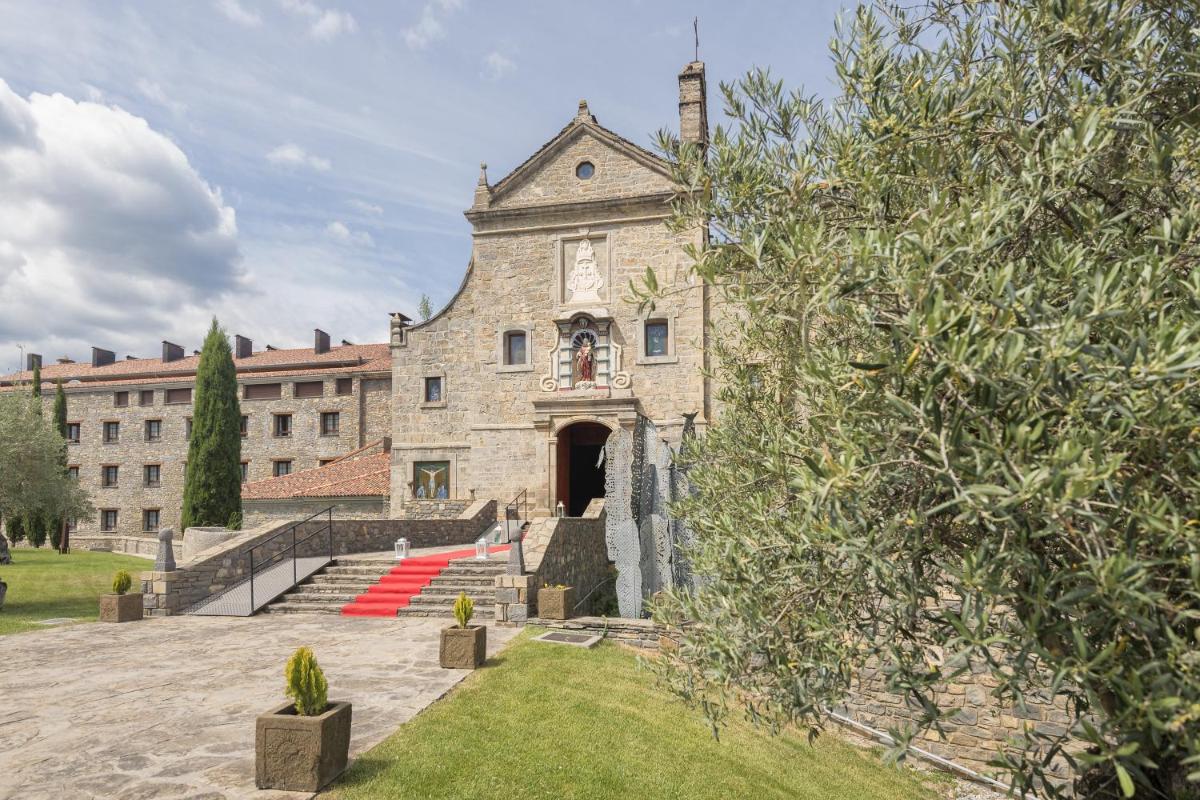 Hotel & Spa Monasterio de Boltaña