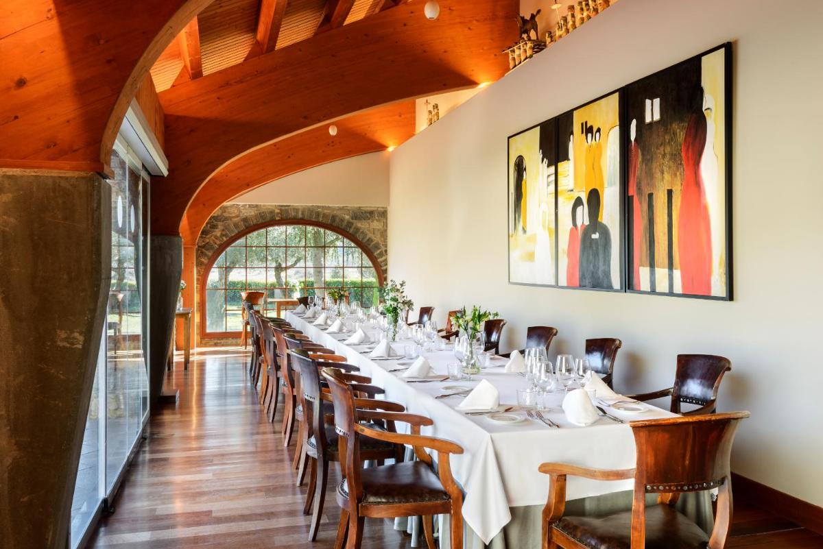 Hotel & Spa Monasterio de Boltaña