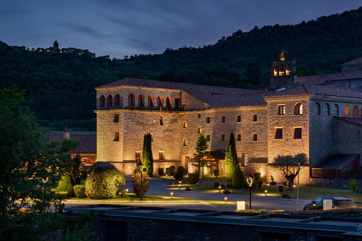 Hotel & Spa Monasterio de Boltaña