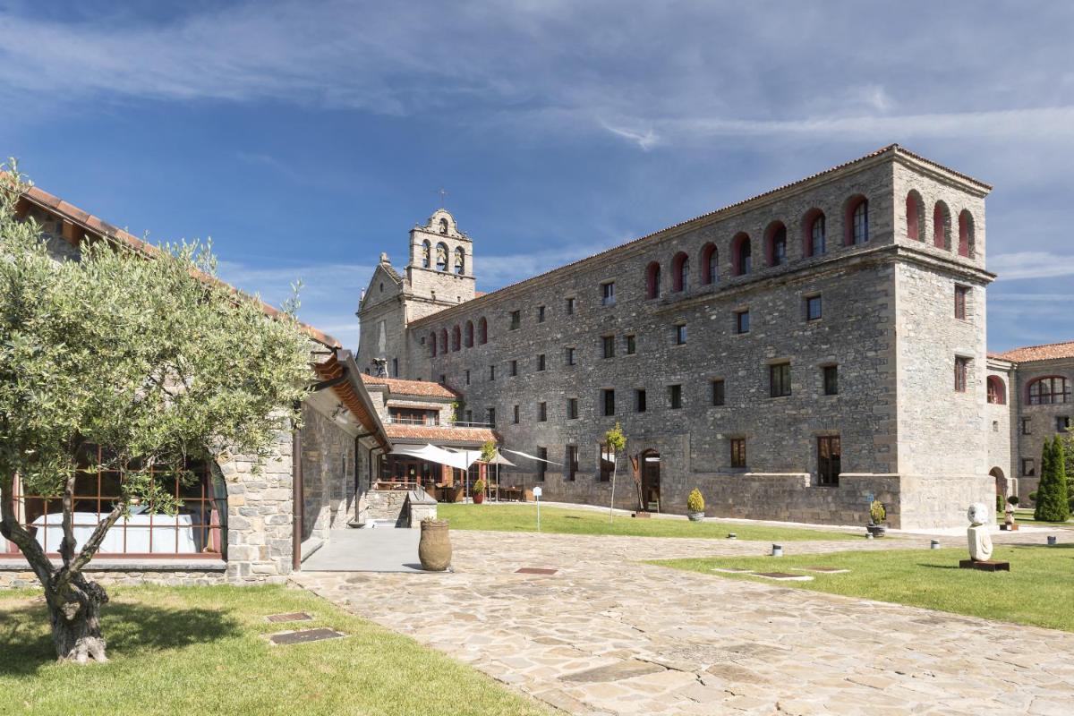 Hotel & Spa Monasterio de Boltaña