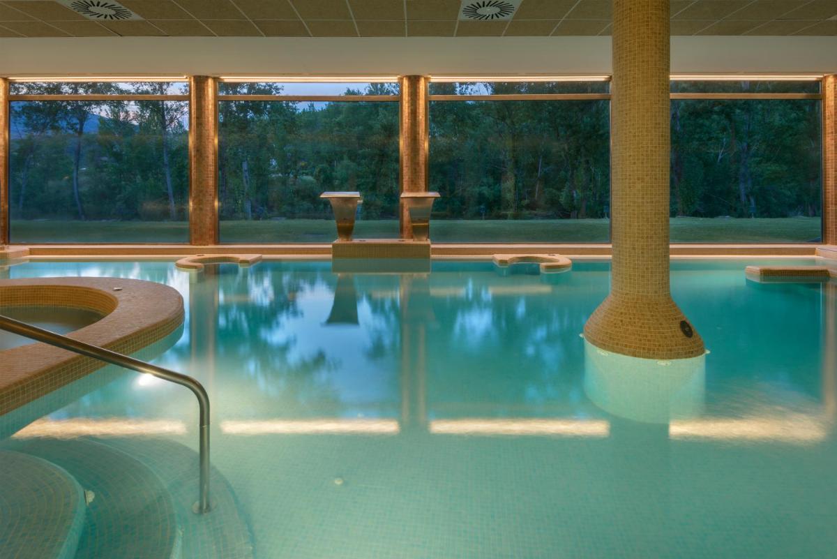 Hotel & Spa Monasterio de Boltaña