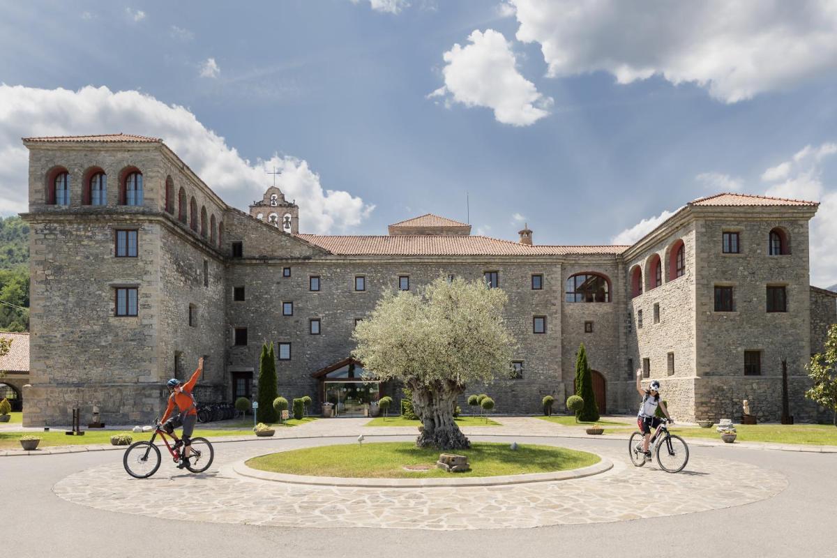 Hotel & Spa Monasterio de Boltaña