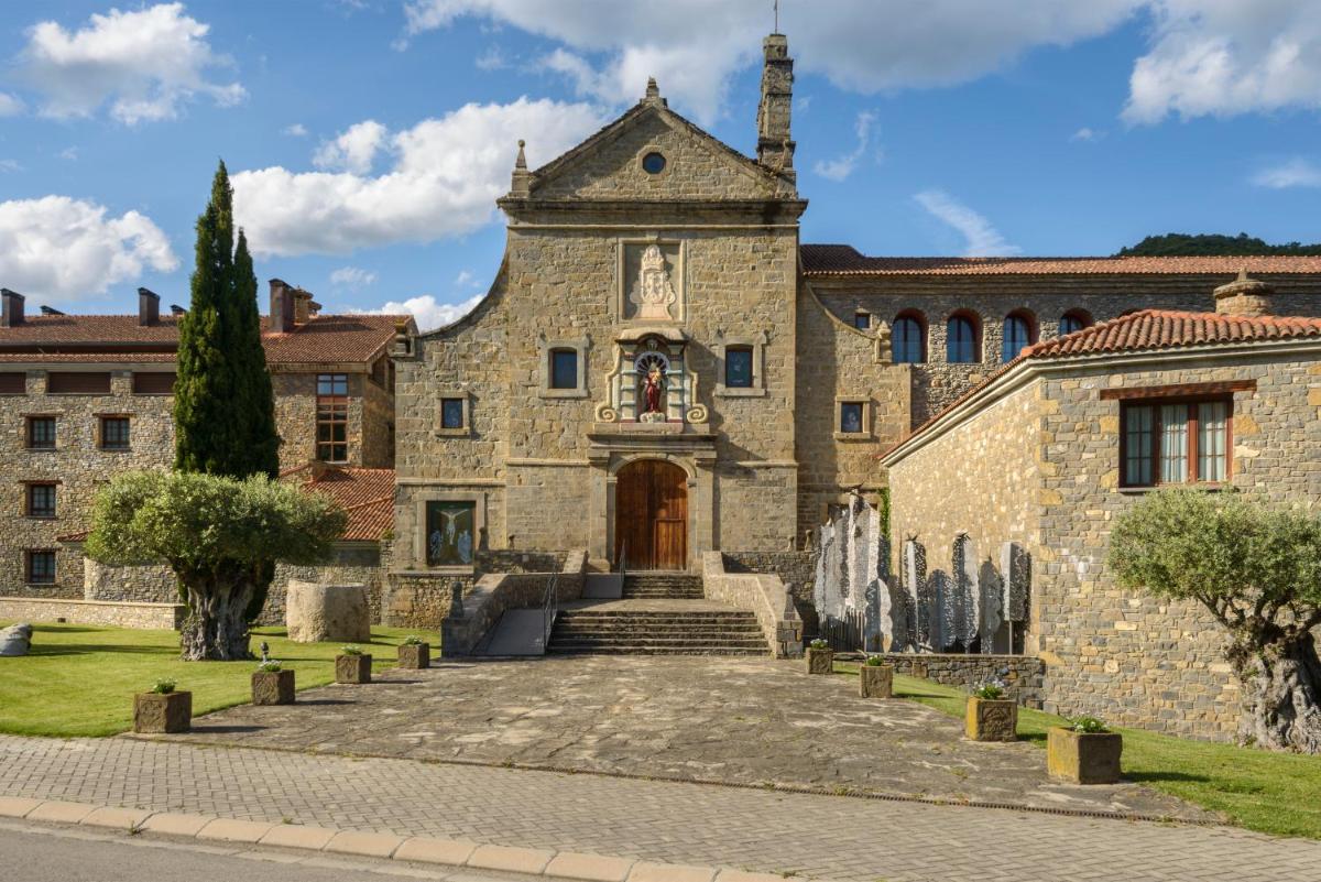 Hotel & Spa Monasterio de Boltaña