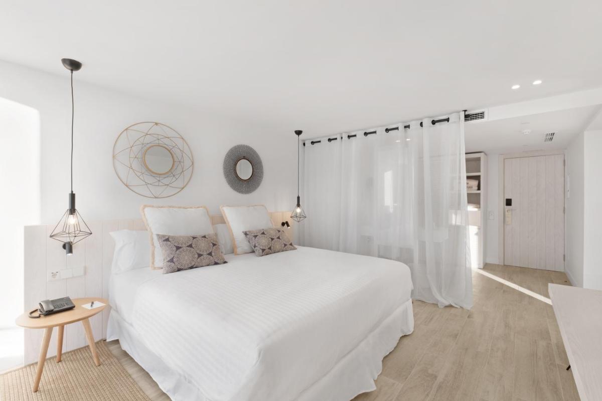 Barceló Portinatx - Adults Only