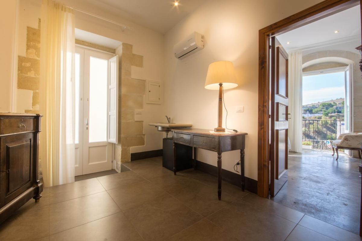 Baroni Giampiccolo Suite