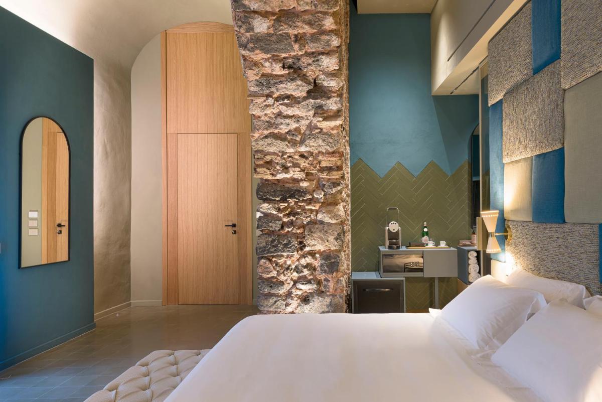 BASTIÒ PRIVATE SUITES