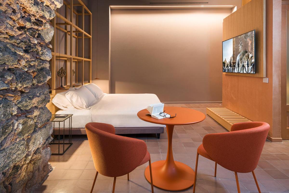 BASTIÒ PRIVATE SUITES