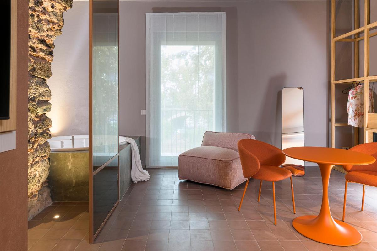 BASTIÒ PRIVATE SUITES