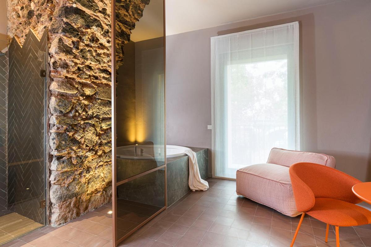 BASTIÒ PRIVATE SUITES